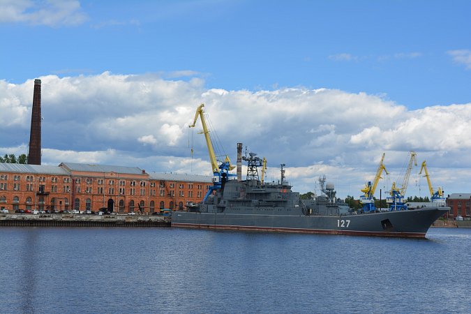 БДК "Минск" на Кронштадтском морском заводе